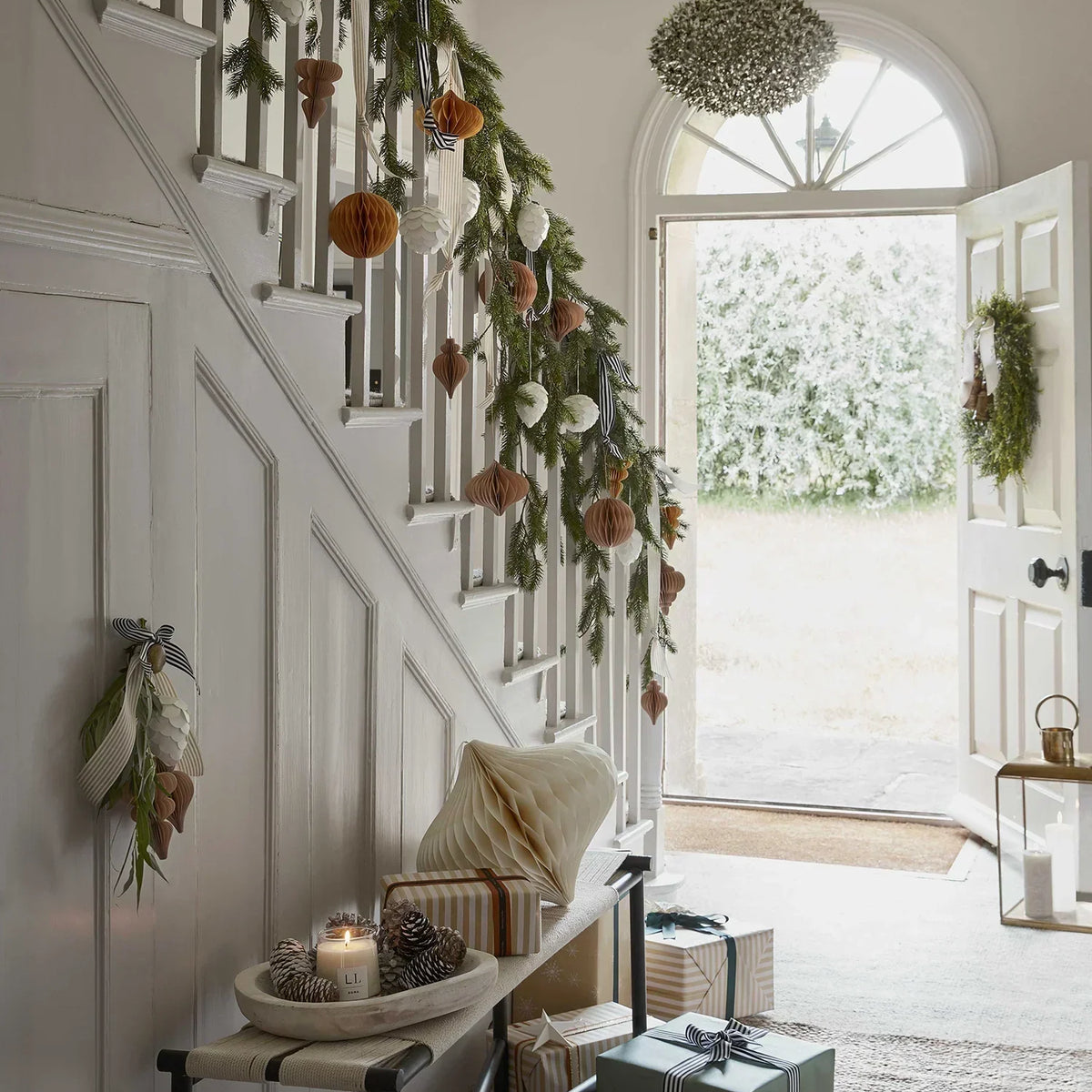 How To Style For A Simple Scandi-Inspired Christmas Interior – Vaunt Design