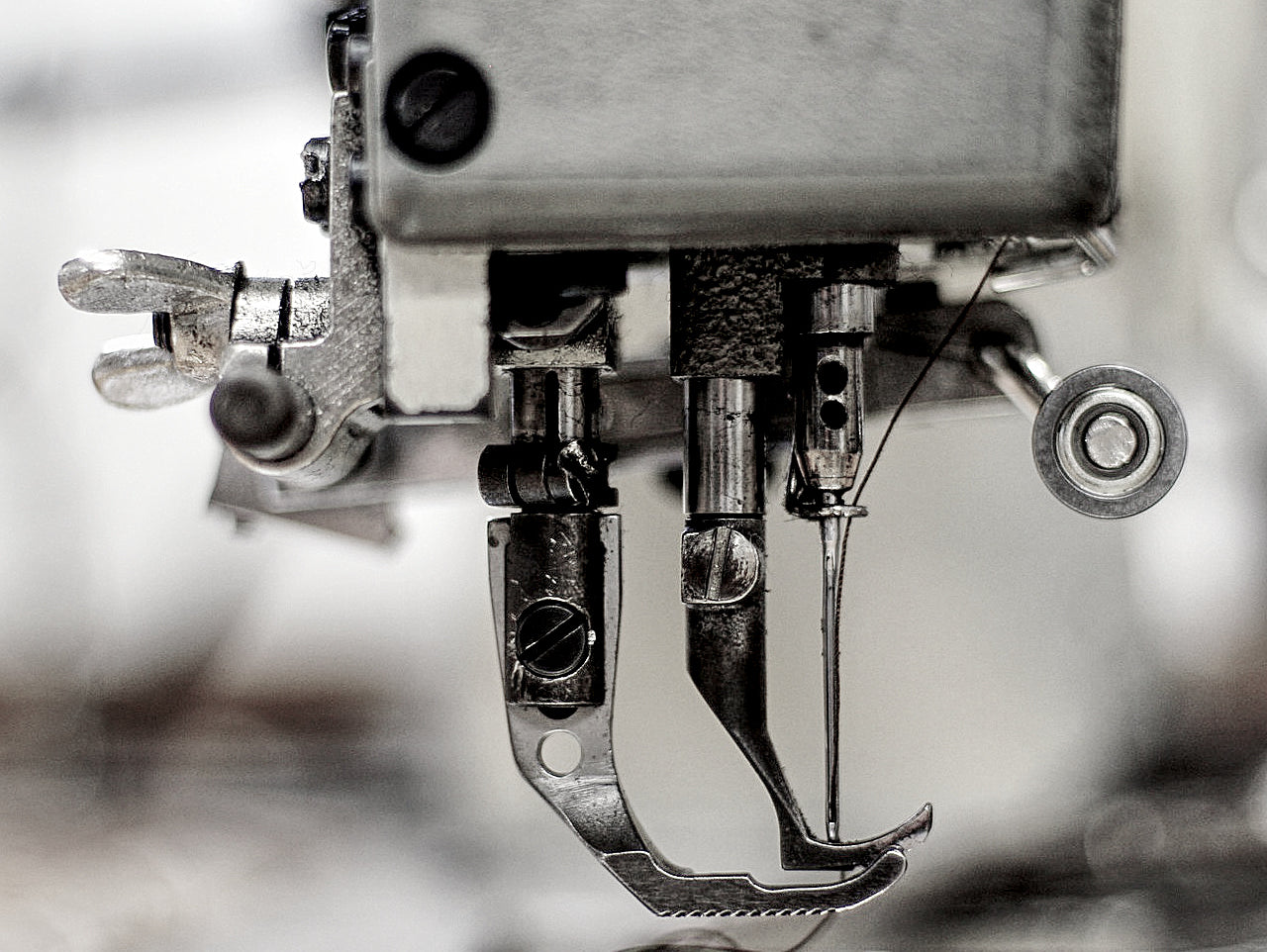 Woollen Fabrics & Throws