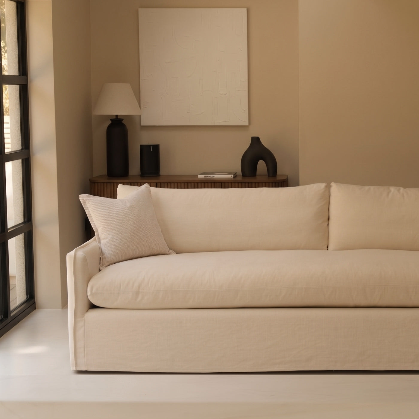 Deep-seated 2-seater sofa