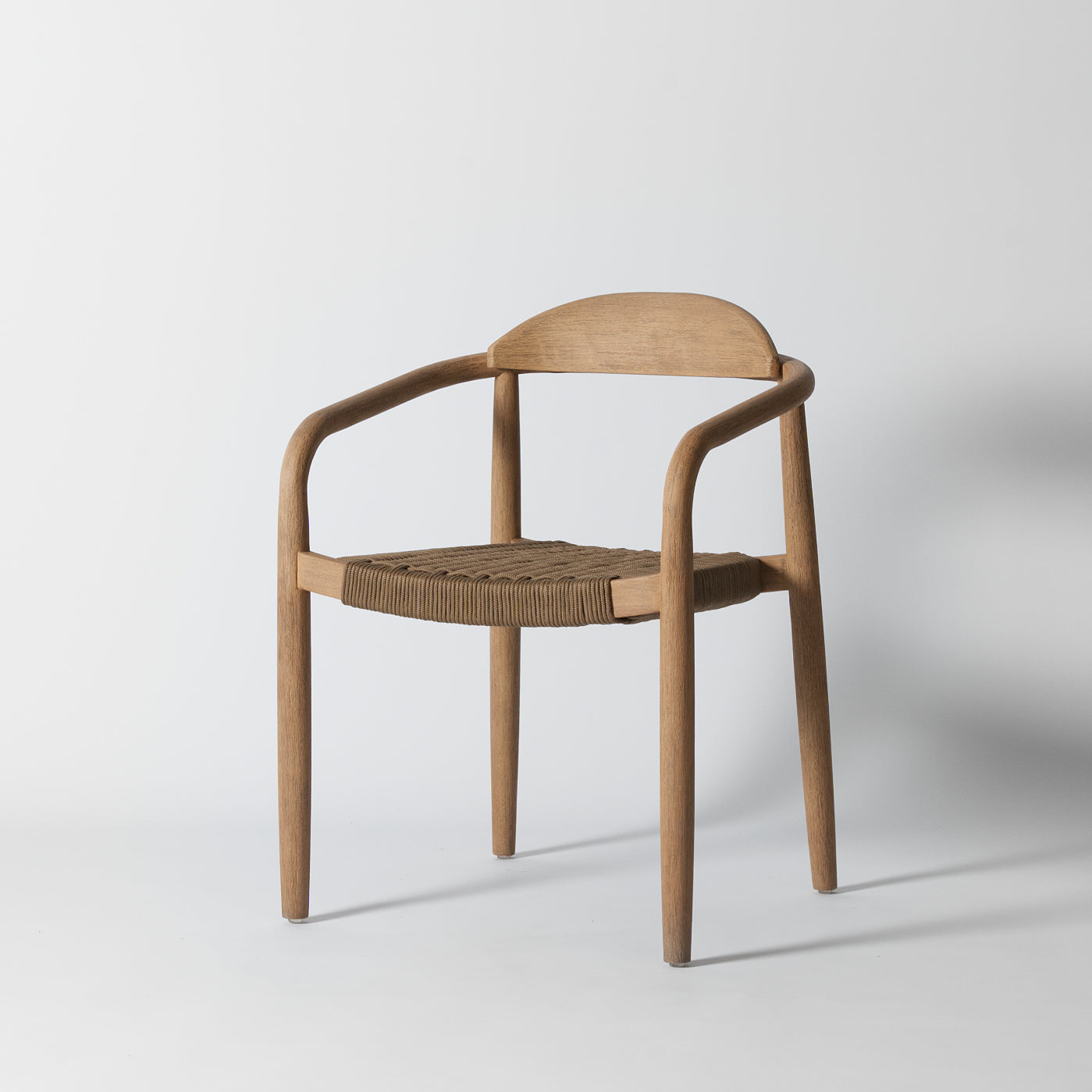 Rope outdoor dining chair