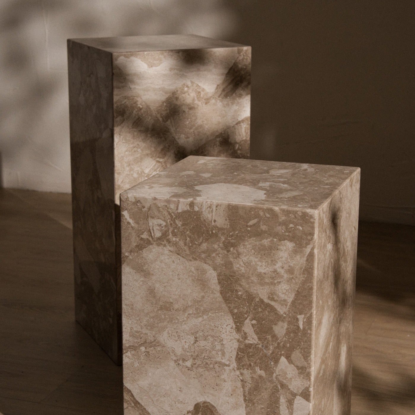 Oracle marble plinth and side table