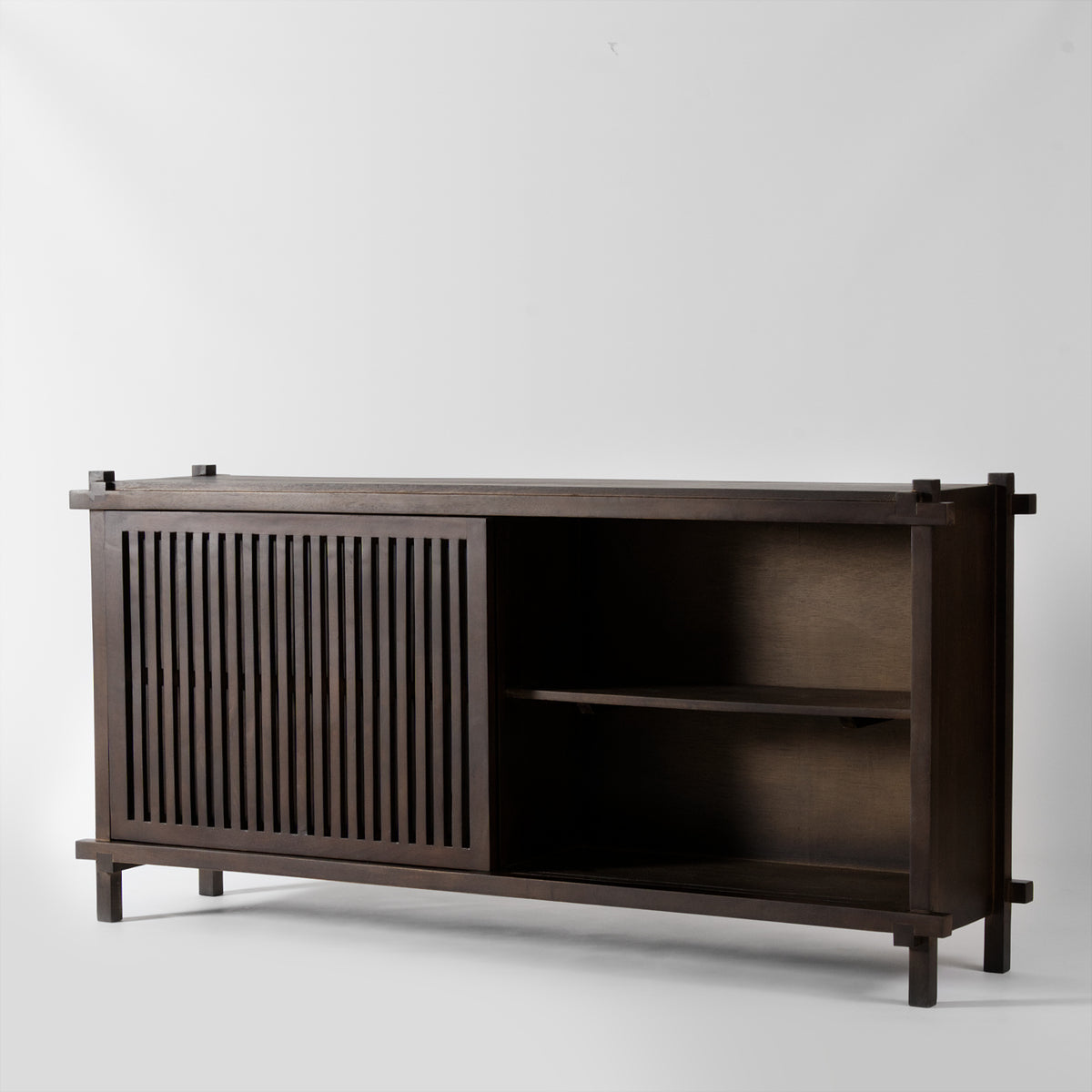 Sliding door sideboard