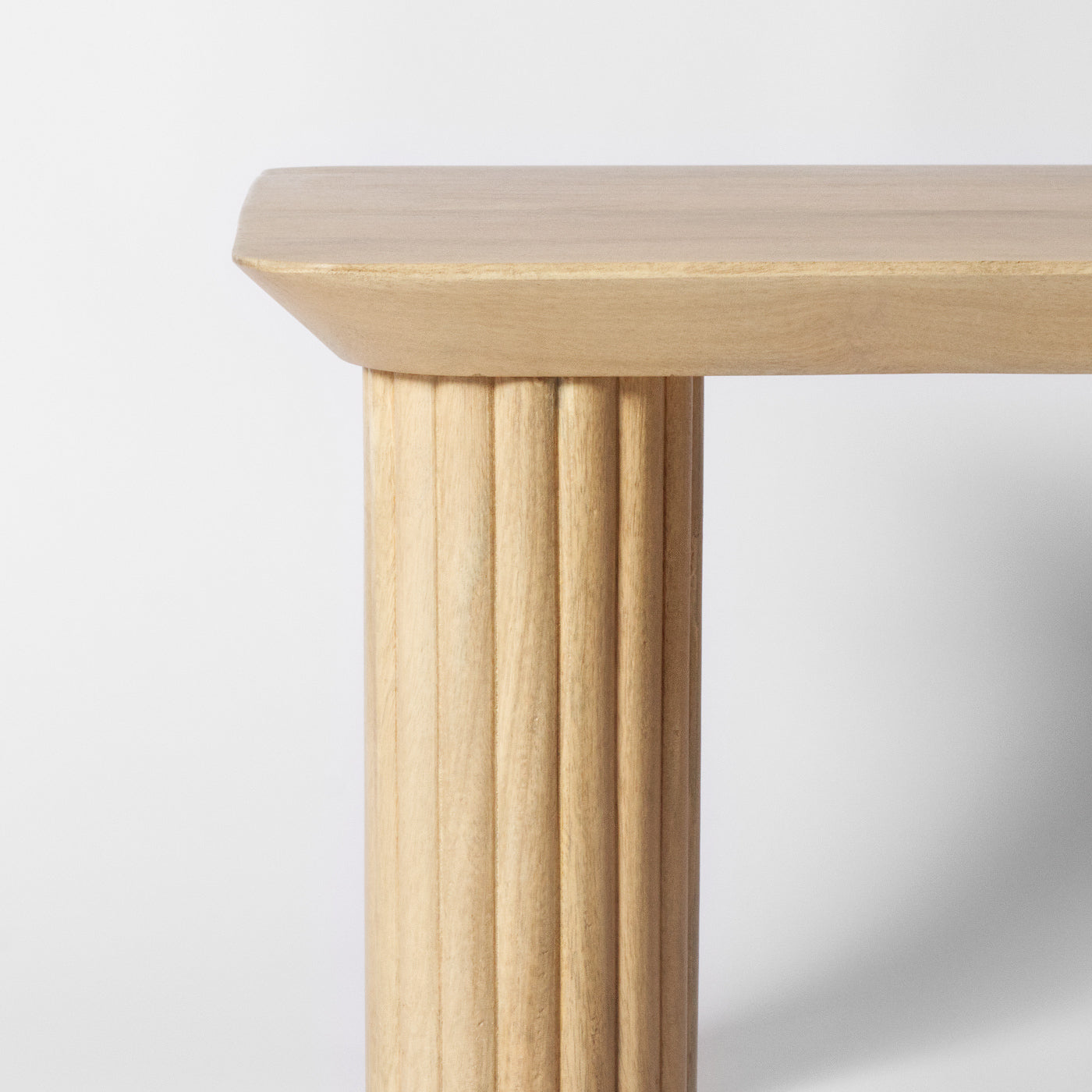Ribbed Leg Side Table
