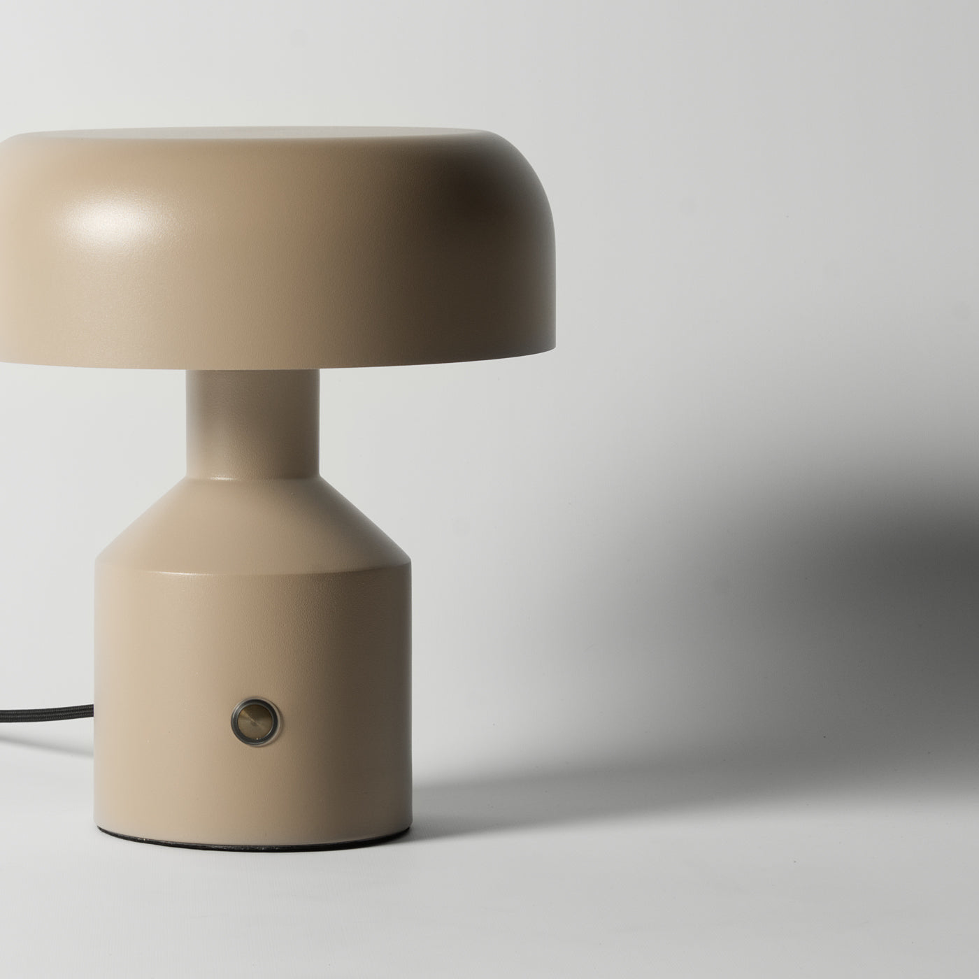 Sand table lamp
