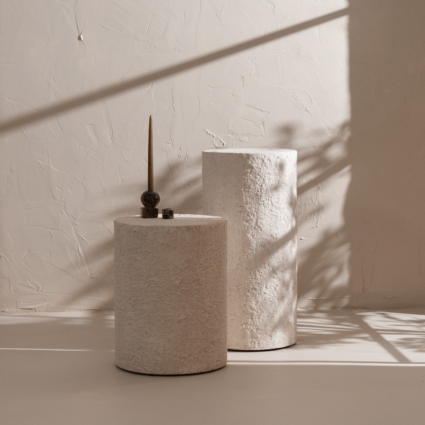 Off white pedestal table