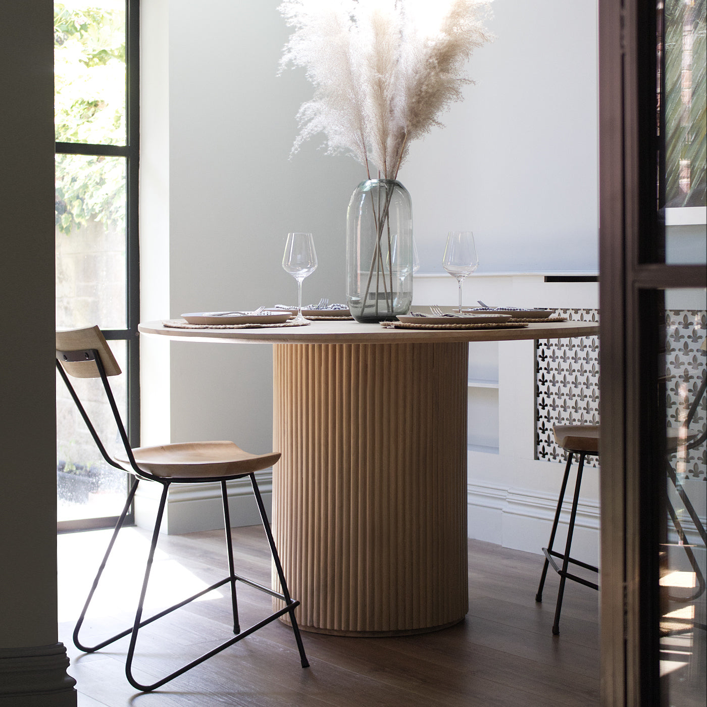 Ribbed Dining Table
