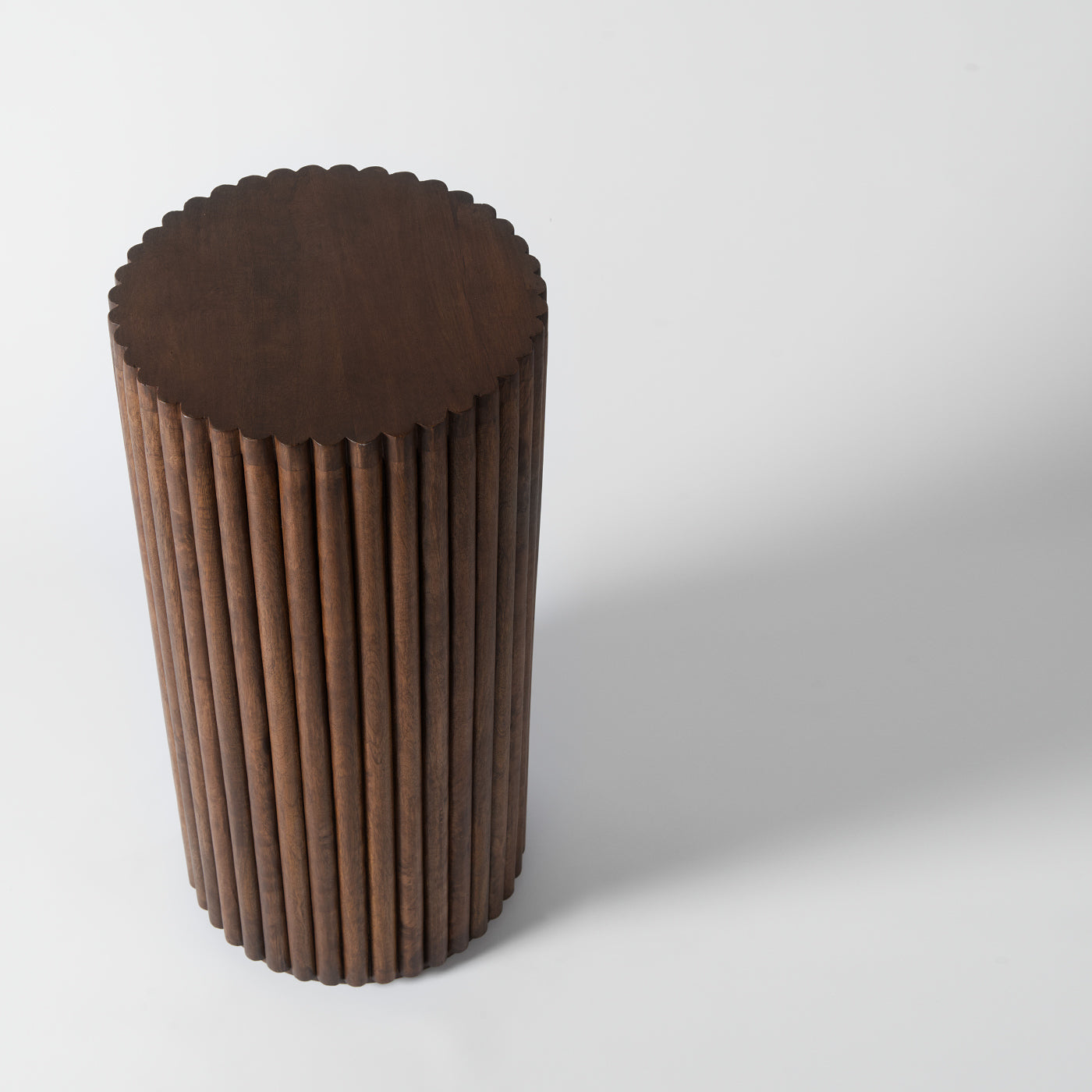 Ribbed Wooden Plinth