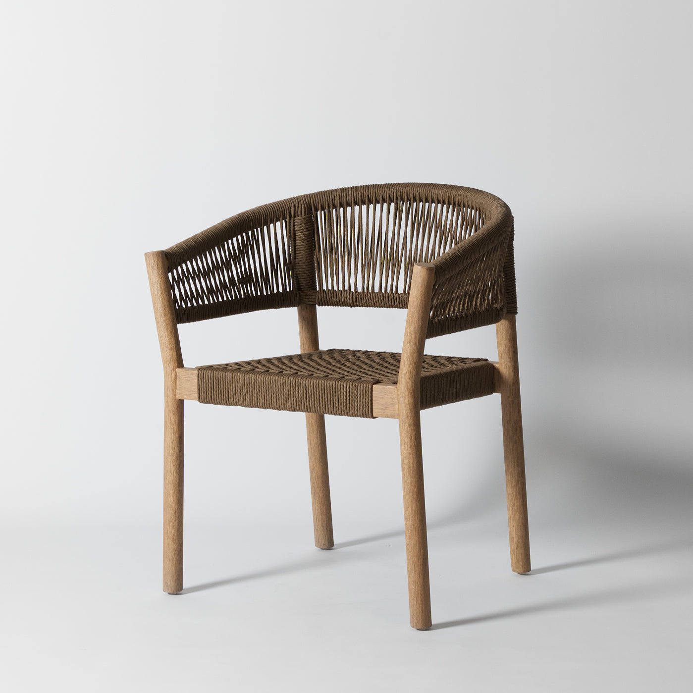 FSC-certified Eucalyptus dining chair