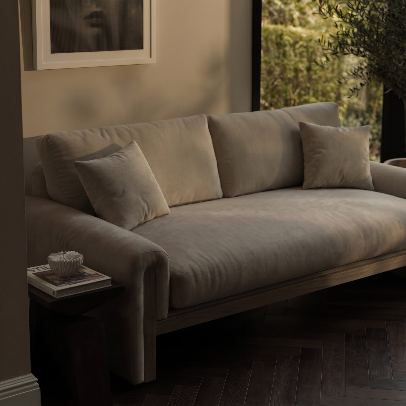 Contemporary sofa with arched arms