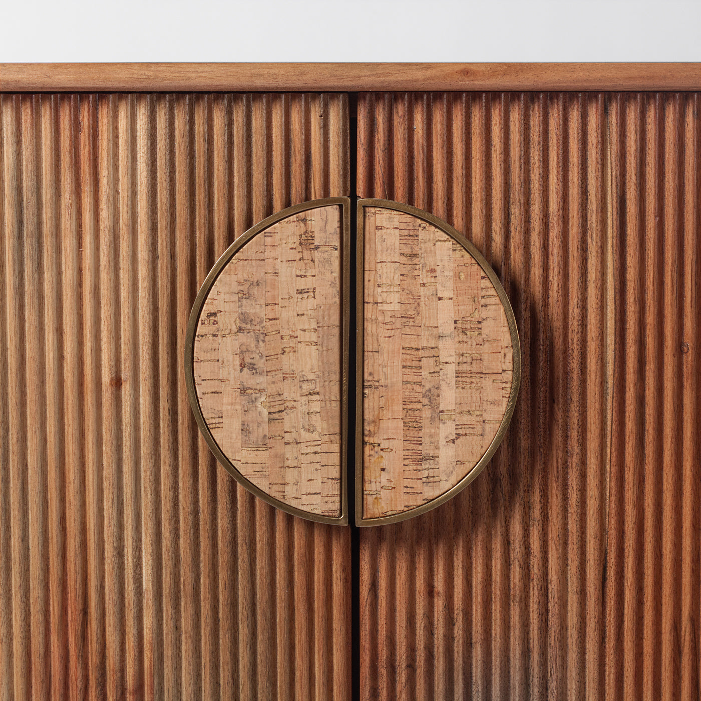 Acacia ribbed sideboard