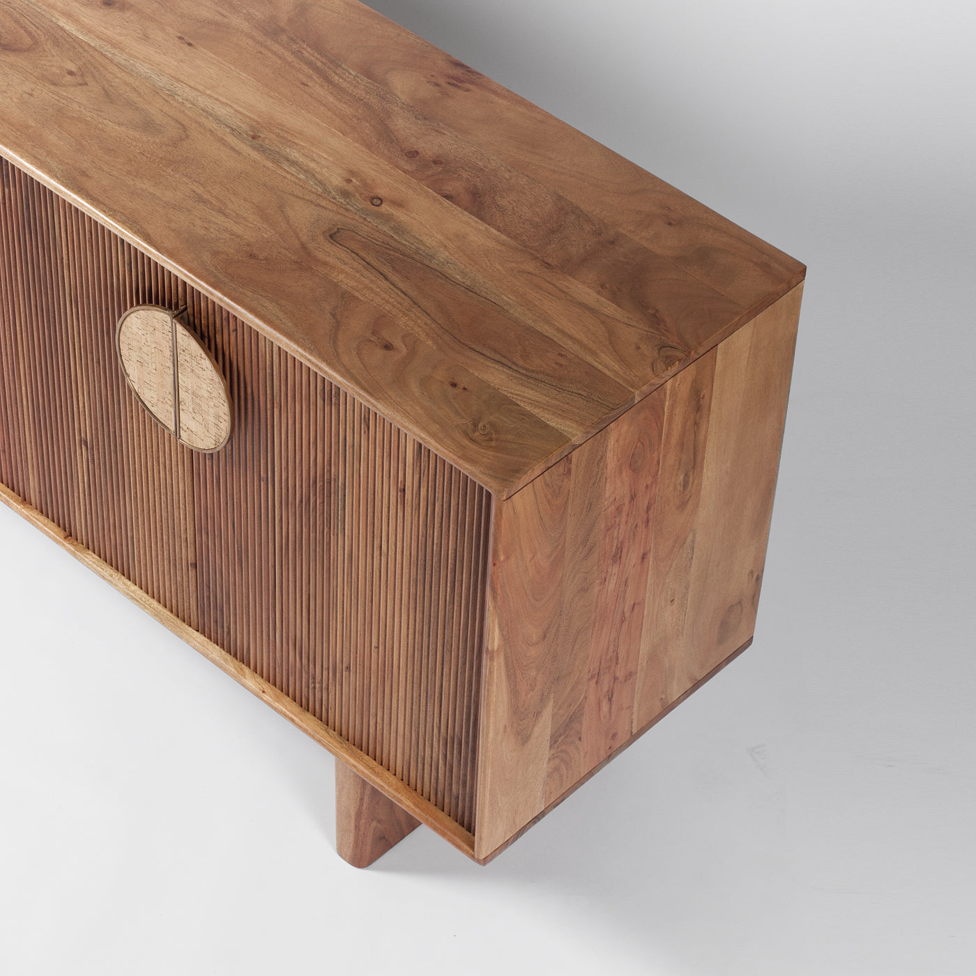 Acacia ribbed sideboard