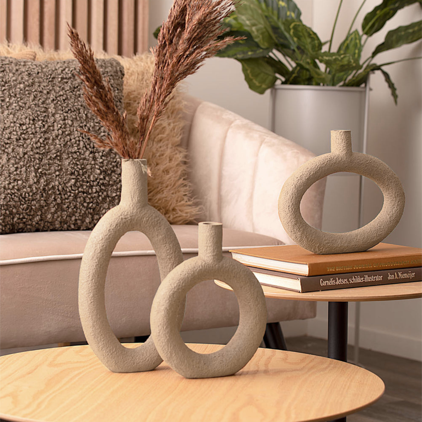 Beige Hoop Candle Holder