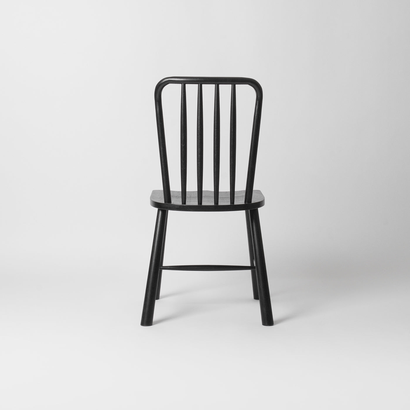 black scandi chair