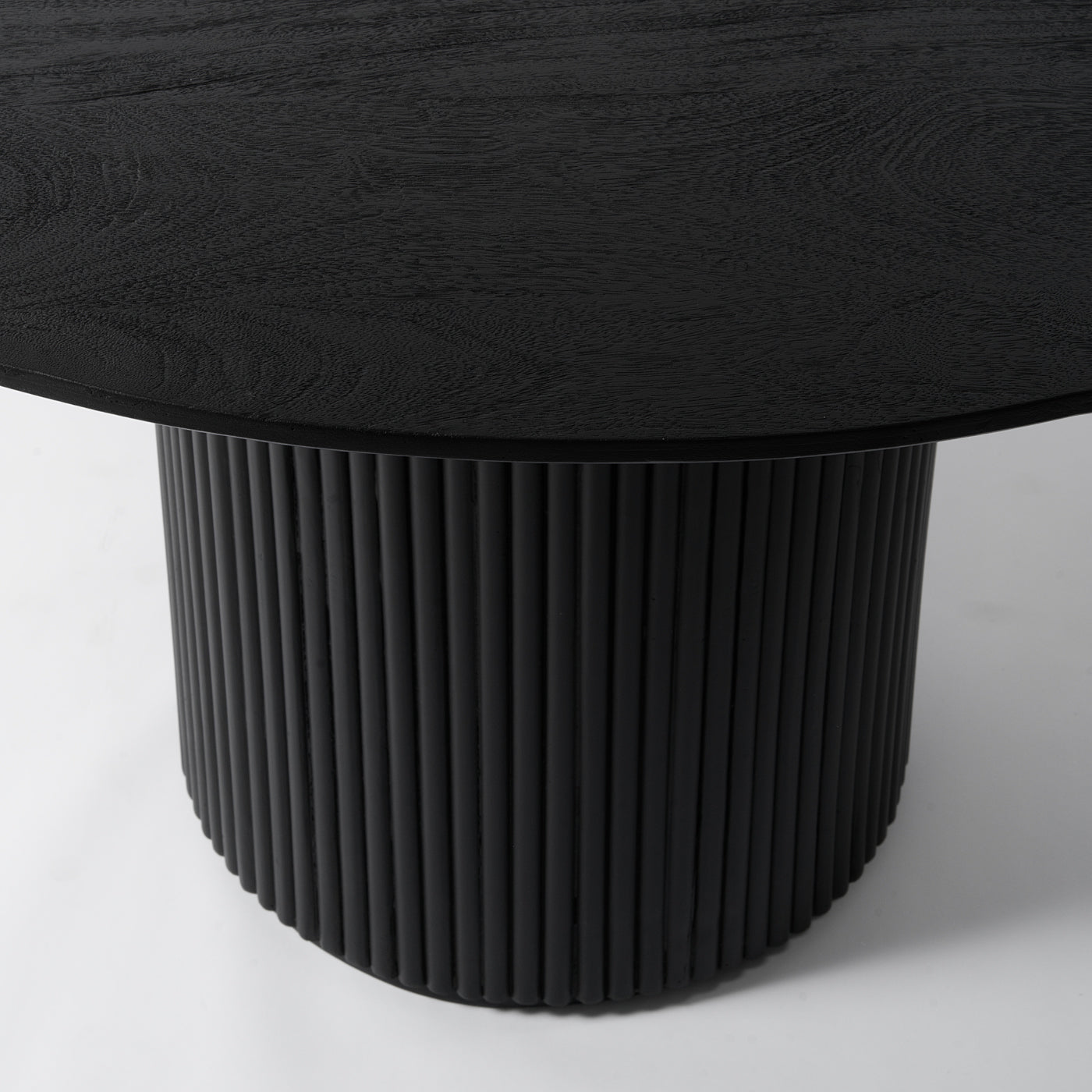 Black Round Dining Table