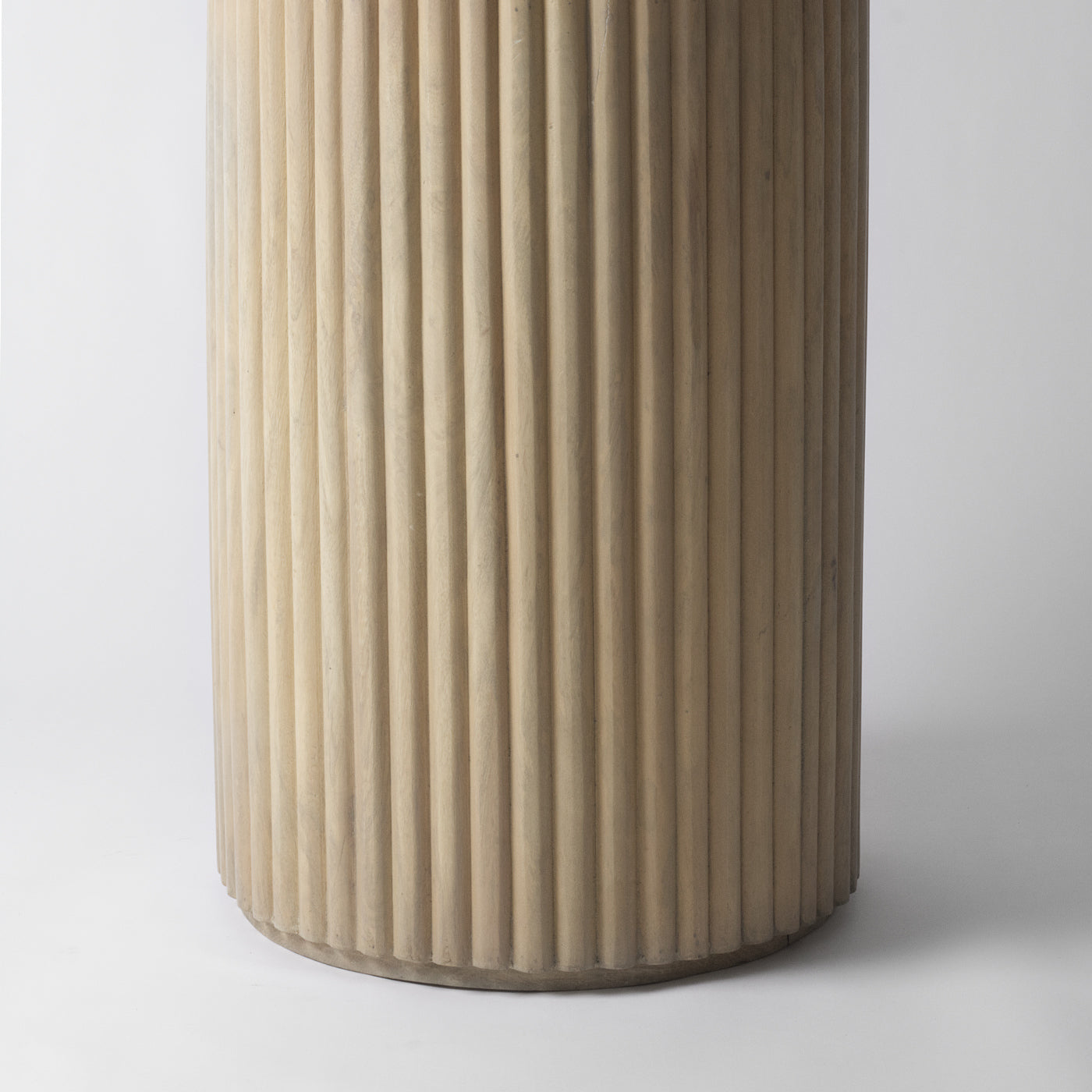 Ribbed Plinth
