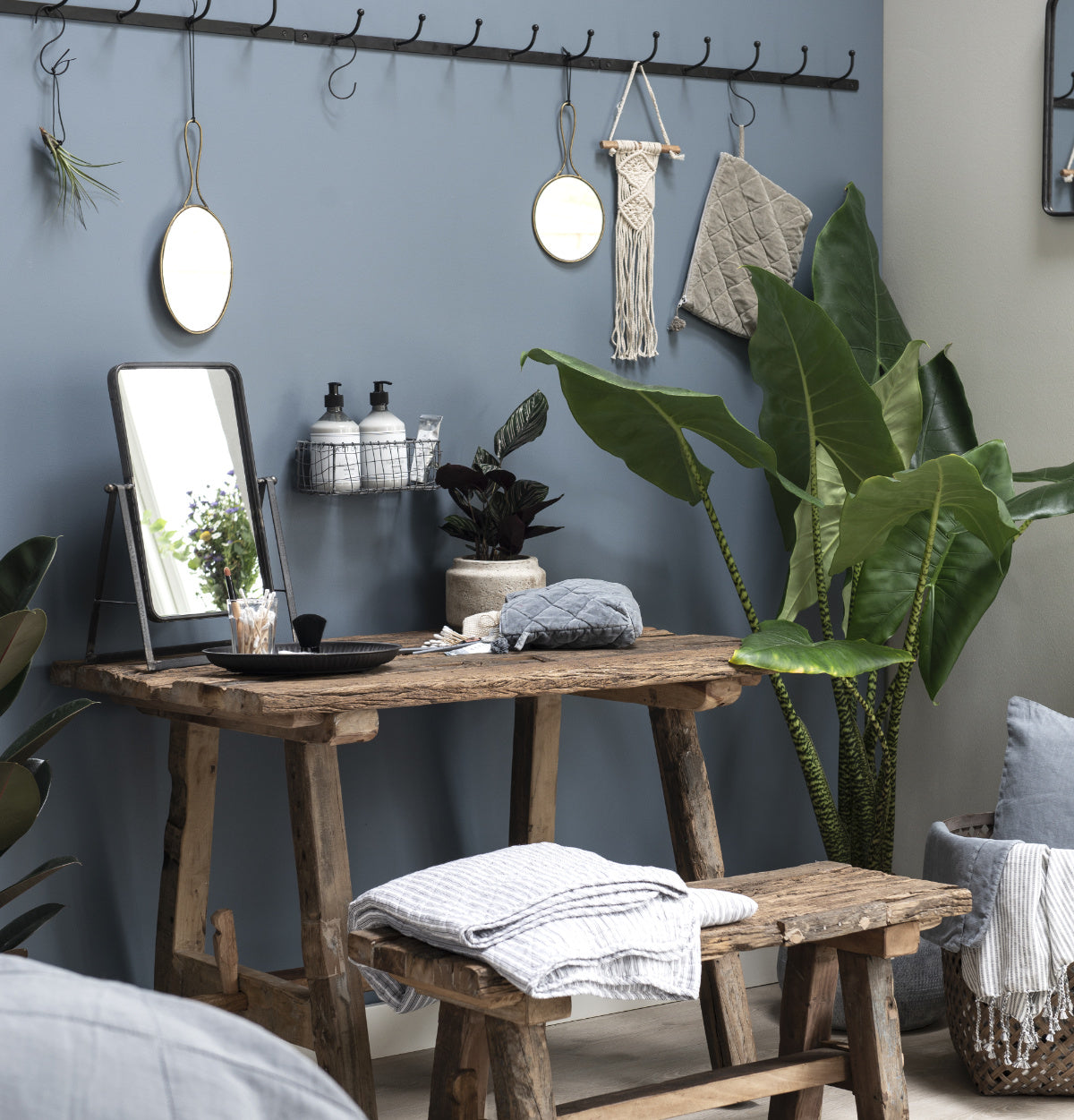 How to make a new home look old