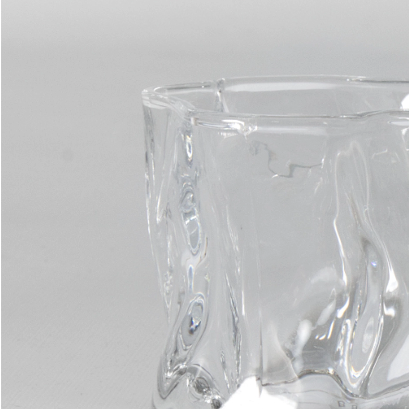 Glass tea light candle holders