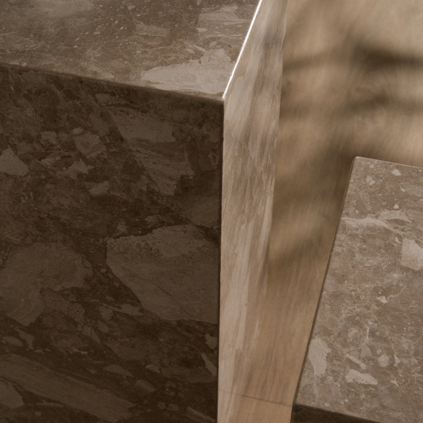 Italian marble plinth