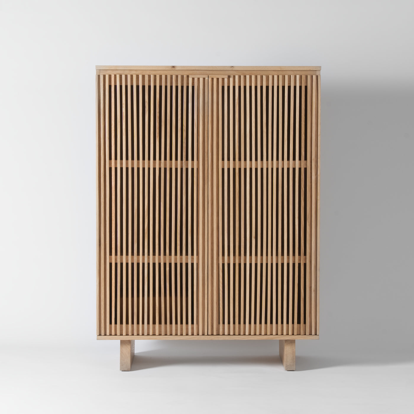 Oak slatted cabinet