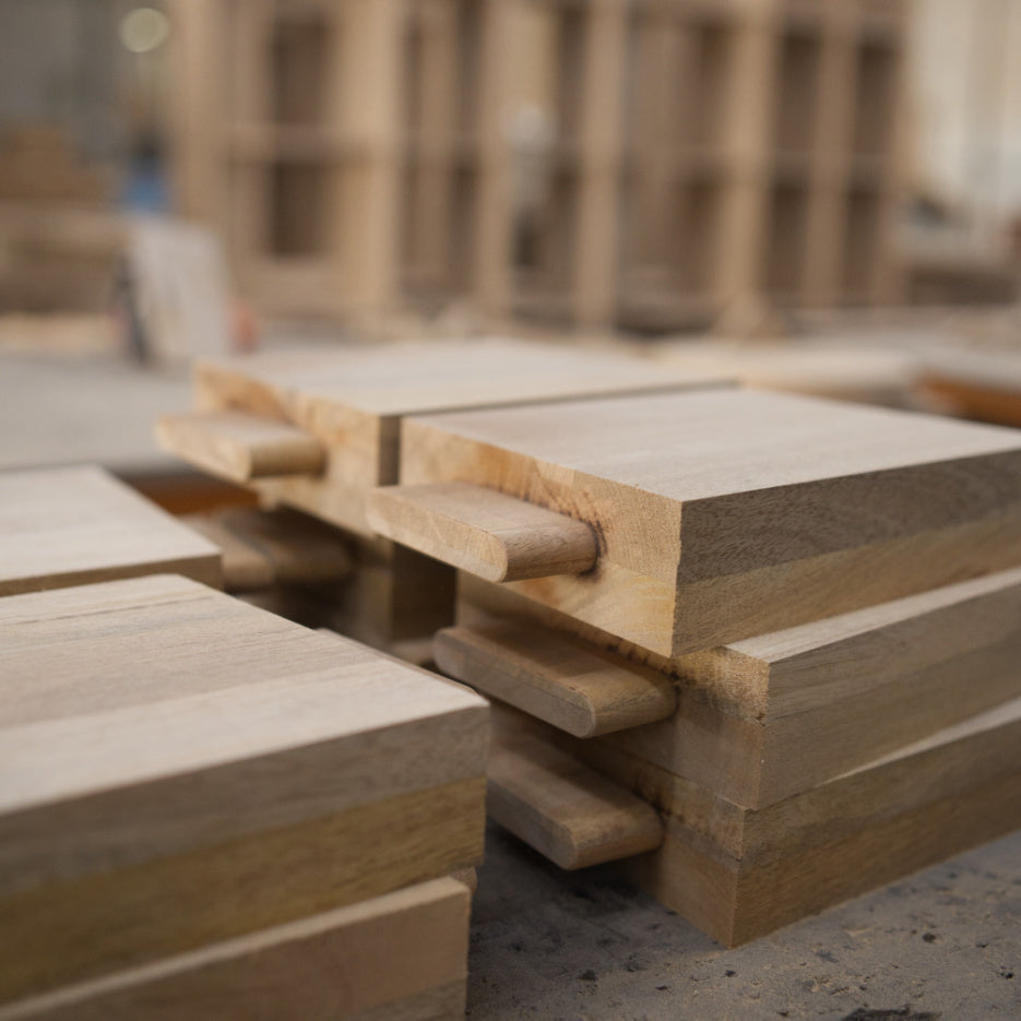 Traditional furniture assembly