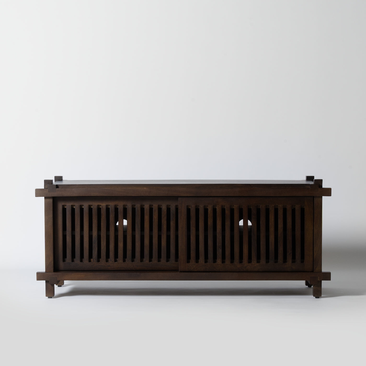 Slatted wooden media unit
