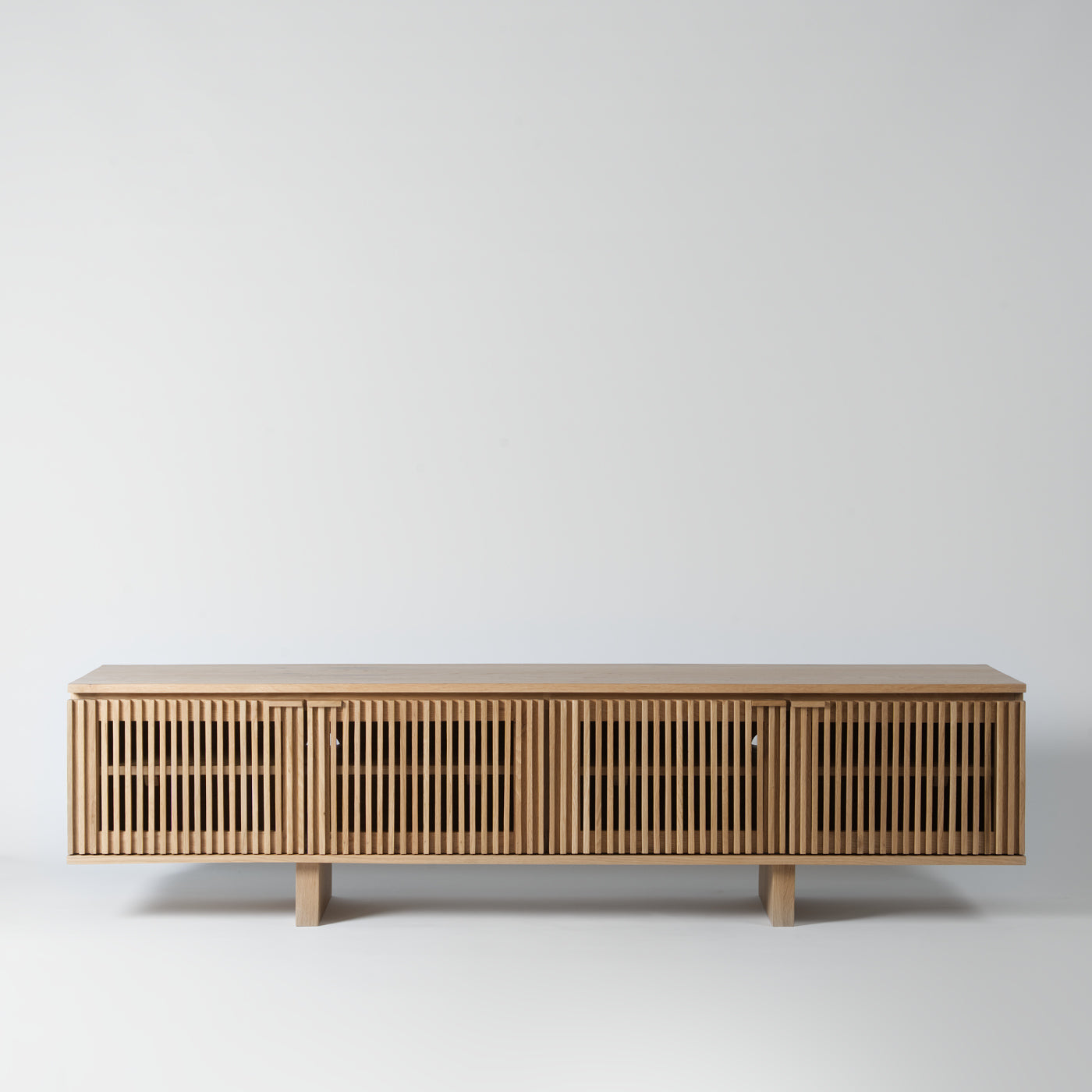 Oak Slatted Media Unit